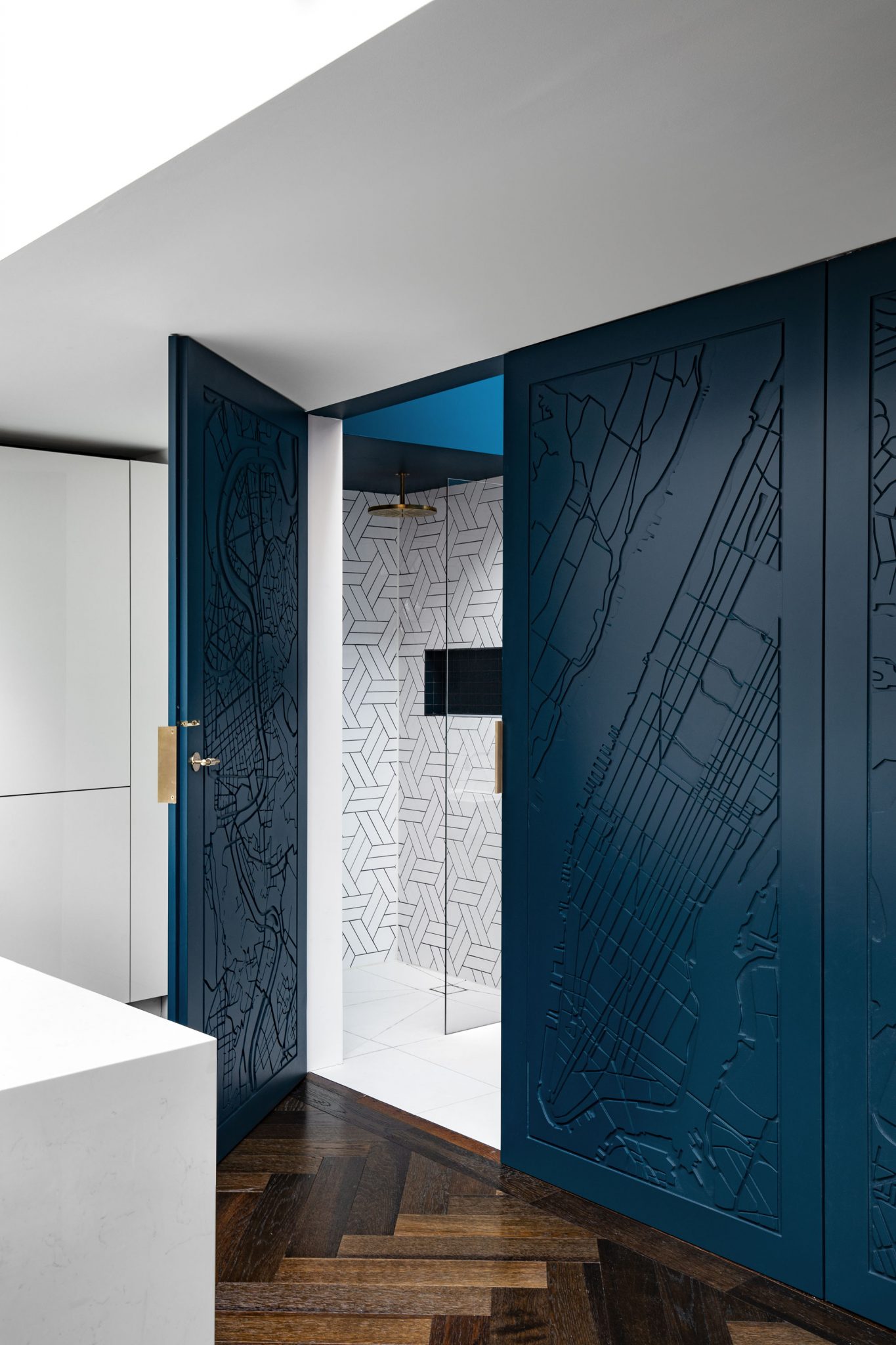 Curl Design, custom-made interior door, London